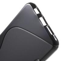 Силиконовый чехол для Samsung Galaxy A3 2016 черный S-образный