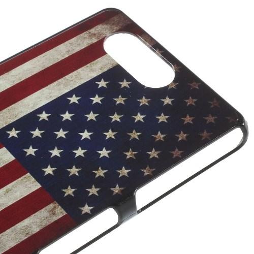 Чехол кейс для Sony Xperia Z3 Compact пластиковый с орнаментом American Flag