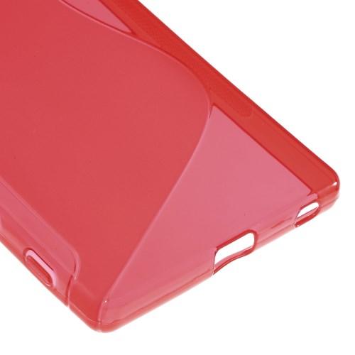 Силиконовый чехол для Sony Xperia Z5 Premium красный S-образный