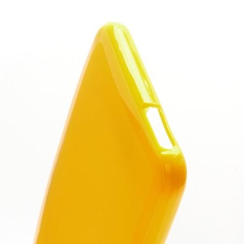 Силиконовый чехол для HTC One mini желтый