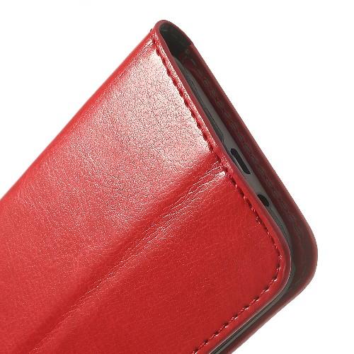 Кожаный чехол книжка для HTC One M8 красный