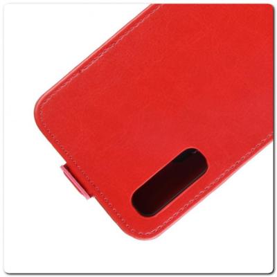 Вертикальный Чехол Книжка Флип Вниз для Samsung Galaxy A70 с карманом для карт Красный